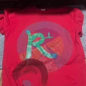 Roca wear Red Graphic T-Shirt